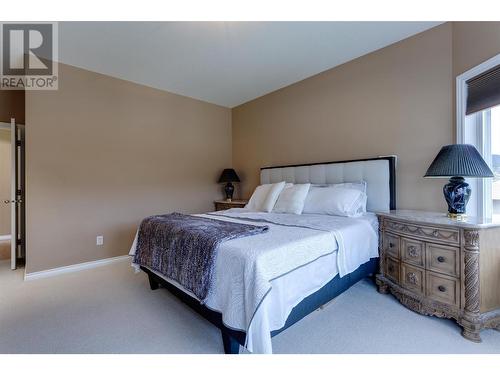 11664 Middleton Road, Lake Country, BC - Indoor Photo Showing Bedroom