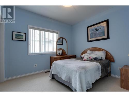 11664 Middleton Road, Lake Country, BC - Indoor Photo Showing Bedroom