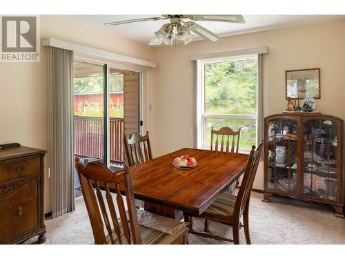 13821 Talbot Road, Lake Country, BC - Indoor Photo Showing Dining Room