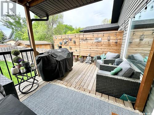 20 3Rd Avenue, Weyburn, SK - Outdoor With Deck Patio Veranda With Exterior