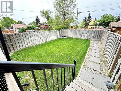 20 3Rd Avenue, Weyburn, SK - Outdoor With Deck Patio Veranda With Backyard