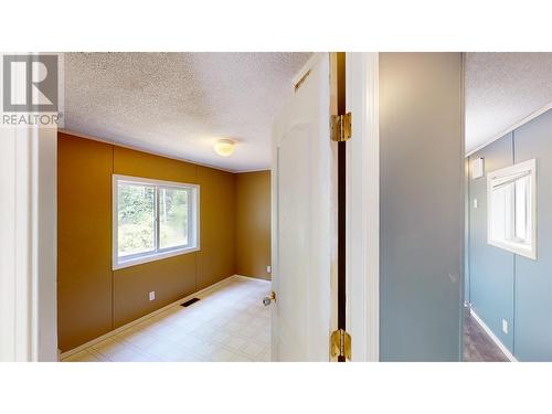 1955 Roan Road, Quesnel, BC - Indoor Photo Showing Other Room