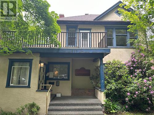 815 Baker  Street, Nelson, BC - Outdoor