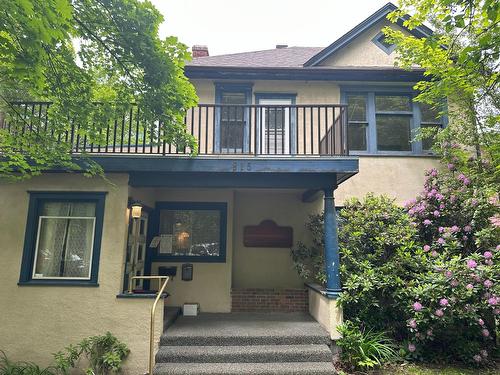 815 Baker Street, Nelson, BC - Outdoor