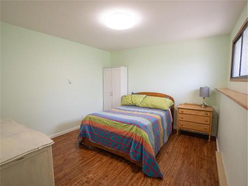 164 Phoenix Avenue, Penticton, BC - Indoor Photo Showing Bedroom