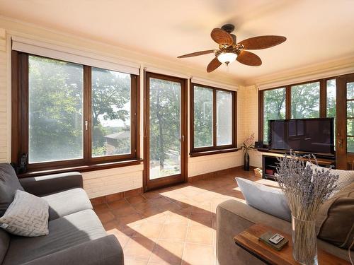 Solarium - 150 Av. Brock S., Montréal-Ouest, QC - Indoor Photo Showing Living Room