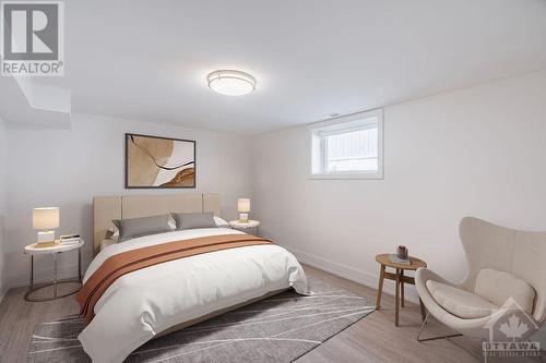 162 Irving Avenue, Ottawa, ON - Indoor Photo Showing Bedroom
