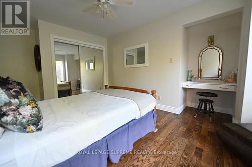 111 Rose Lake Road, Huntsville, ON - Indoor Photo Showing Bedroom
