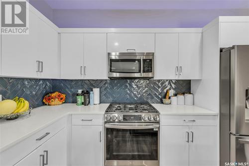 239 Baltzan Boulevard, Saskatoon, SK - Indoor Photo Showing Kitchen With Upgraded Kitchen