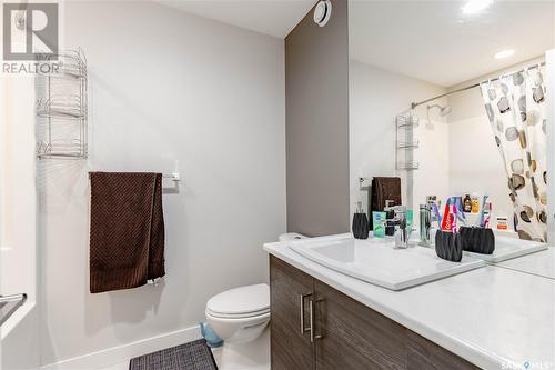 239 Baltzan Boulevard, Saskatoon, SK - Indoor Photo Showing Bathroom