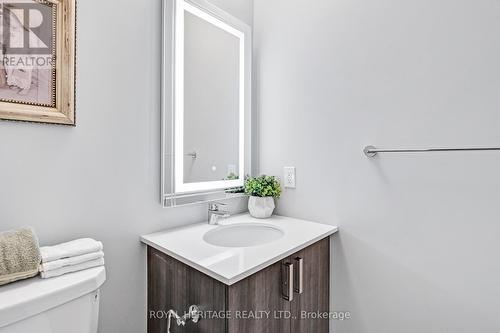 106 - 1480 Bayly Street, Pickering, ON - Indoor Photo Showing Bathroom