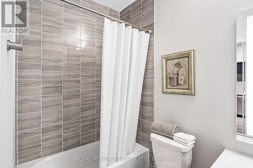 106 - 1480 Bayly Street, Pickering, ON - Indoor Photo Showing Bathroom