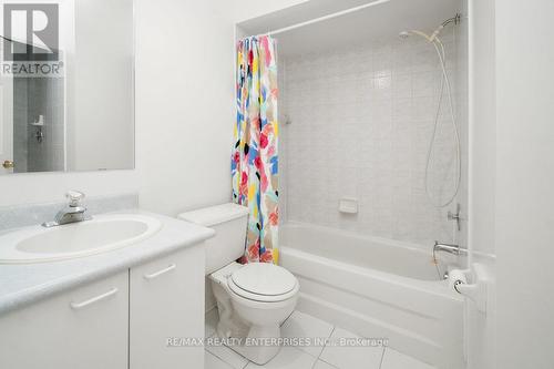 1073 Lorne Park Road, Mississauga, ON - Indoor Photo Showing Bathroom