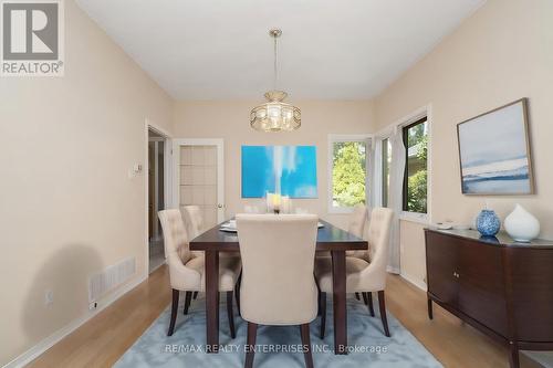 1073 Lorne Park Road, Mississauga, ON - Indoor Photo Showing Dining Room