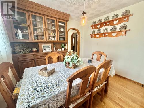 127 Road To The Isles Highway, Loon Bay, NL - Indoor Photo Showing Dining Room