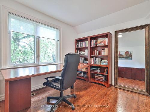 36 Martindale Rd, Toronto, ON - Indoor Photo Showing Office