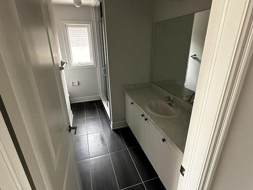 34 Del Ray Cres, Wasaga Beach, ON - Indoor Photo Showing Bathroom