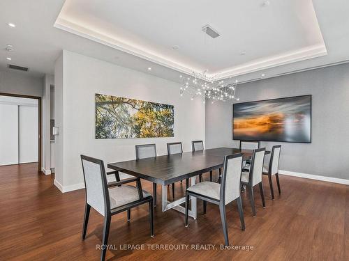 3902E-1926 Lake Shore Blvd W, Toronto, ON - Indoor Photo Showing Dining Room