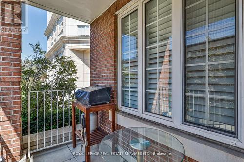 129 - 2289 Lake Shore Boulevard W, Toronto, ON - Outdoor With Exterior