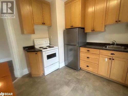 161 Foster Avenue, Belleville, ON - Indoor Photo Showing Kitchen