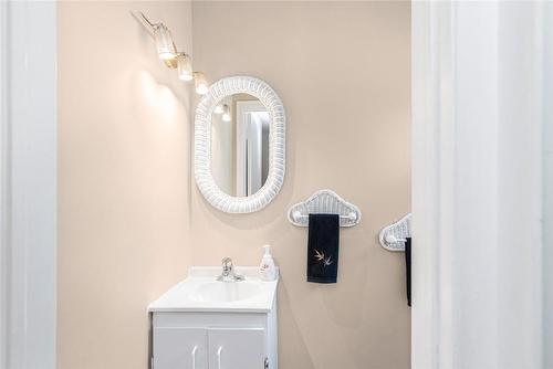 Powder Room - 153 Limeridge Road W|Unit #6, Hamilton, ON - Indoor Photo Showing Bathroom