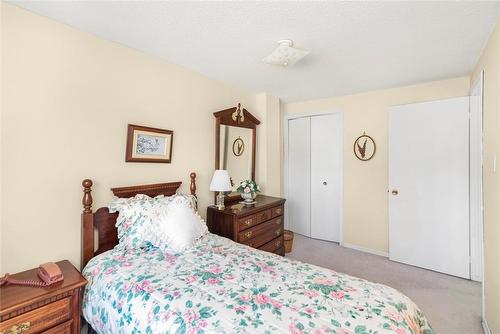 153 Limeridge Road W|Unit #6, Hamilton, ON - Indoor Photo Showing Bedroom