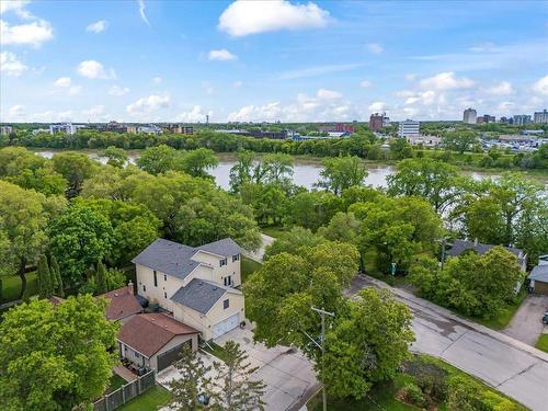 215 Lyndale Drive, Winnipeg, MB - Outdoor With View