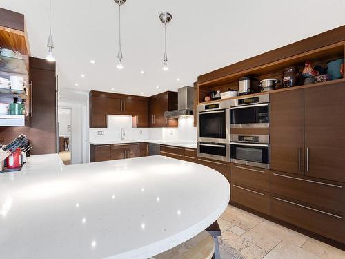 Kitchen - 410-4475 Boul. St-Jean, Dollard-Des-Ormeaux, QC - Indoor Photo Showing Kitchen