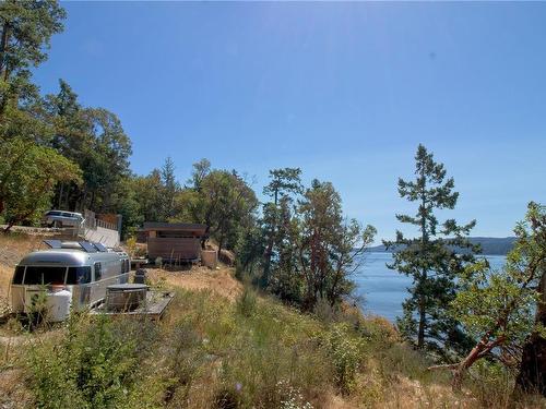 240 Old Scott Rd, Salt Spring, BC 