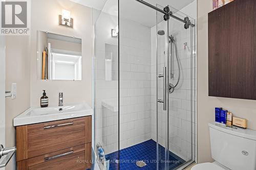 76 Givins Street, Toronto (Trinity-Bellwoods), ON - Indoor Photo Showing Bathroom