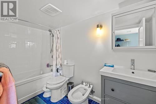 76 Givins Street, Toronto (Trinity-Bellwoods), ON - Indoor Photo Showing Bathroom