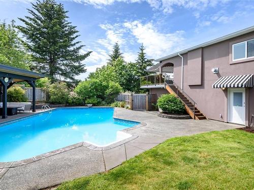 1851 Teal Pl, Courtenay, BC 