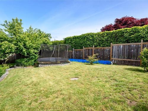 1851 Teal Pl, Courtenay, BC 