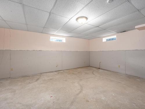 1619 Cariboo Hwy 97, Clinton, BC - Indoor Photo Showing Basement