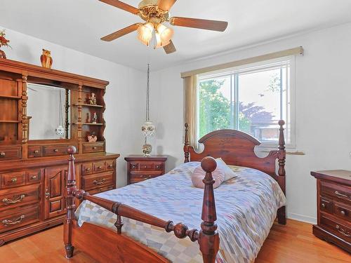 Master bedroom - 255  - 255A Ch. Du Canal, Beauharnois, QC - Indoor Photo Showing Bedroom