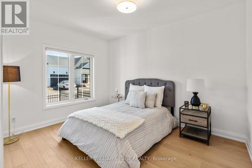 4 Santa Barbara Lane, Halton Hills, ON - Indoor Photo Showing Bedroom