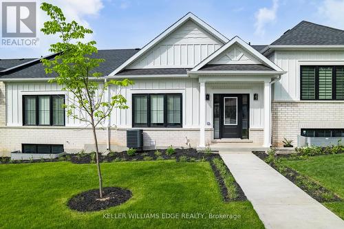 4 Santa Barbara Lane, Halton Hills, ON - Outdoor With Facade