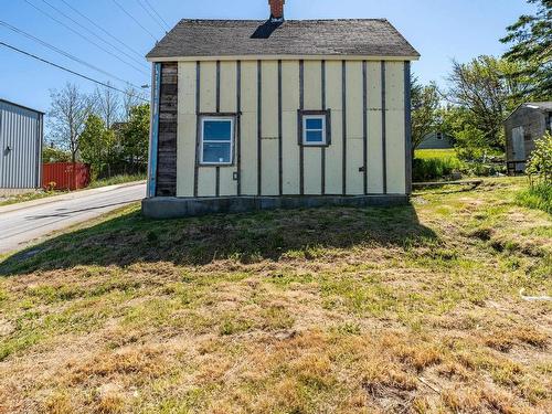 7 Pearl Street, Yarmouth, NS 