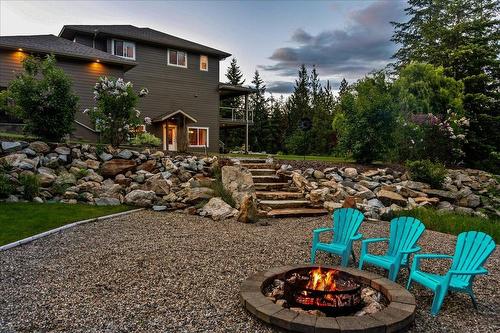 804 Fernwood Drive, Castlegar, BC - Outdoor