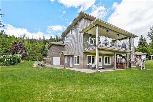 804 Fernwood Drive, Castlegar, BC - Outdoor With Deck Patio Veranda