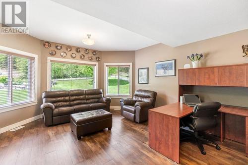 804 Fernwood Drive, Castlegar, BC - Indoor