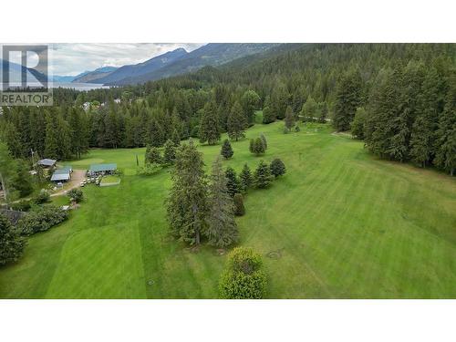 1504 Eastman Avenue, Riondel, BC 