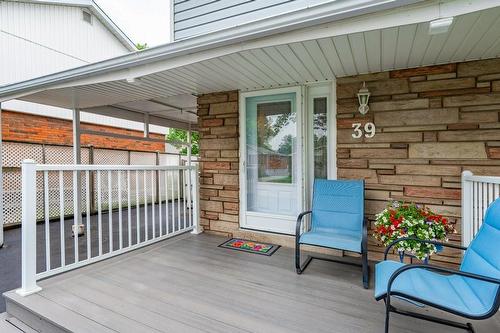 39 Cardinal Drive, Hamilton, ON - Outdoor With Exterior