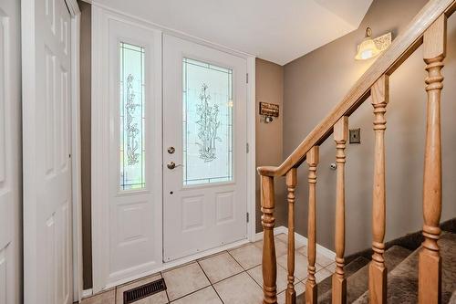 39 Cardinal Drive, Hamilton, ON - Indoor Photo Showing Other Room