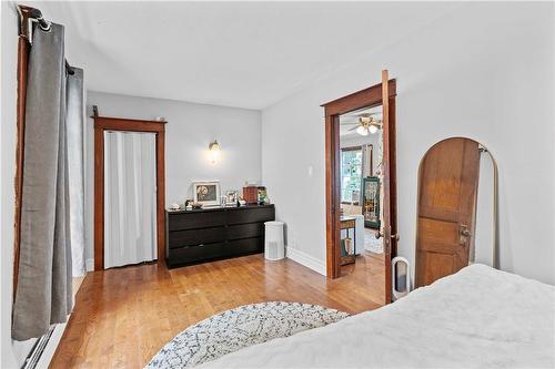 229 Tolton Avenue, Hamilton, ON - Indoor Photo Showing Bedroom