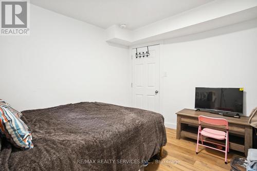 1182 Silverfox Drive, London, ON - Indoor Photo Showing Bedroom