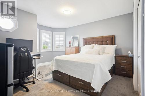 1182 Silverfox Drive, London, ON - Indoor Photo Showing Bedroom