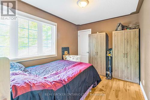 87 Farlain Lake Road E, Tiny, ON - Indoor Photo Showing Bedroom