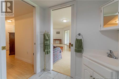 10 Lantern Street, Picadilly, NB - Indoor Photo Showing Bathroom