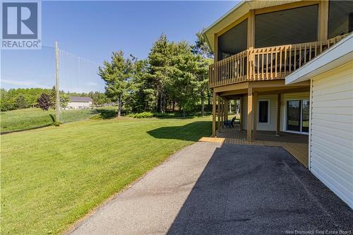 10 Lantern Street, Picadilly, NB - Outdoor